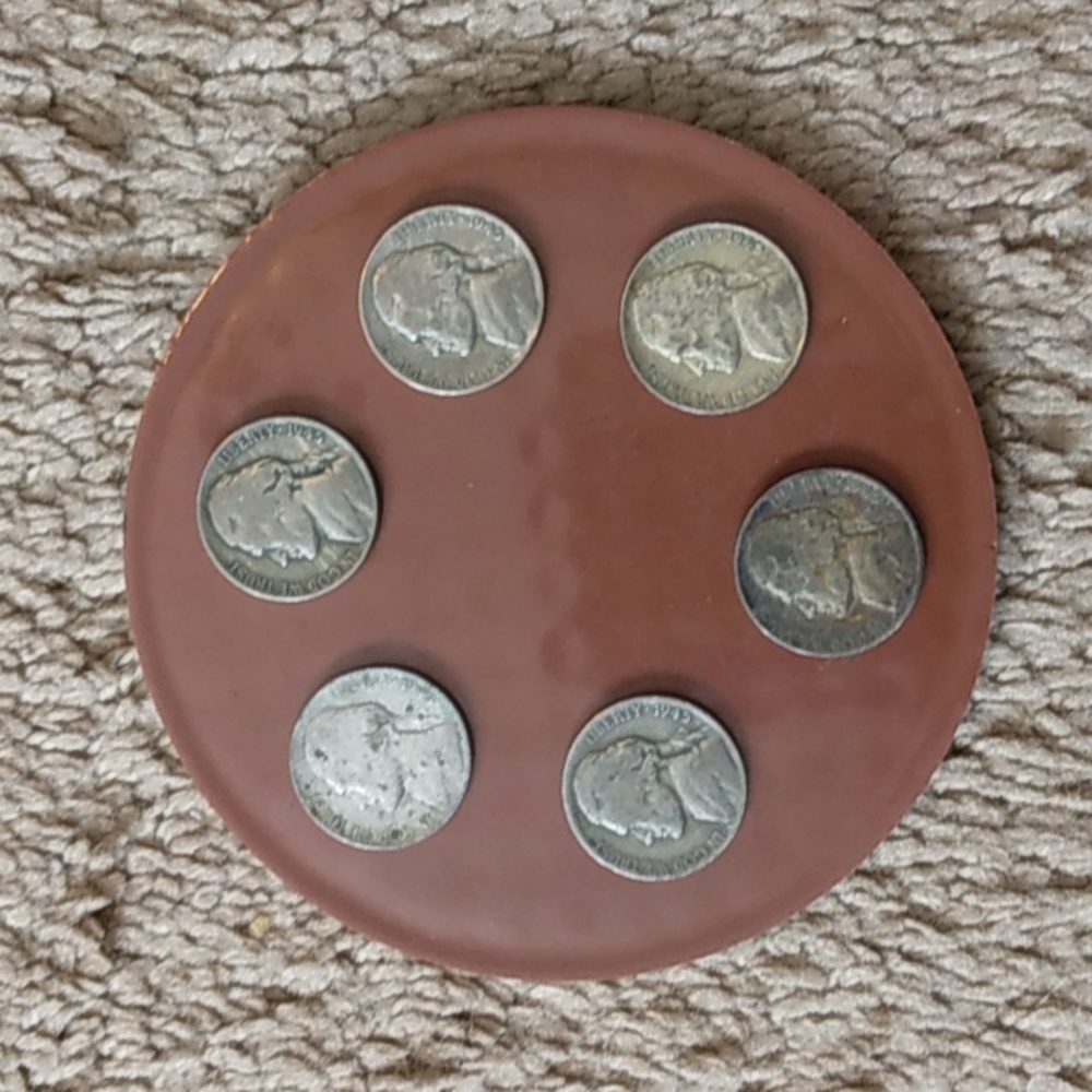 One Set Of Six (6) 1945 Liberty Nickels - Picture 3 of 6